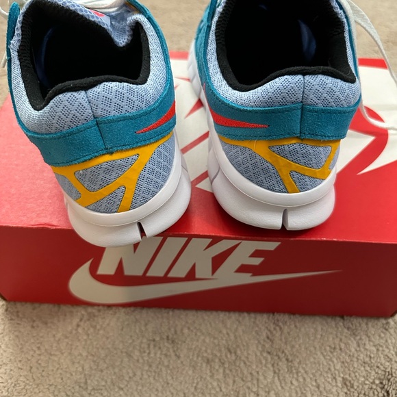 Nike Free Run 2 *never worn* - Picture 3 of 4